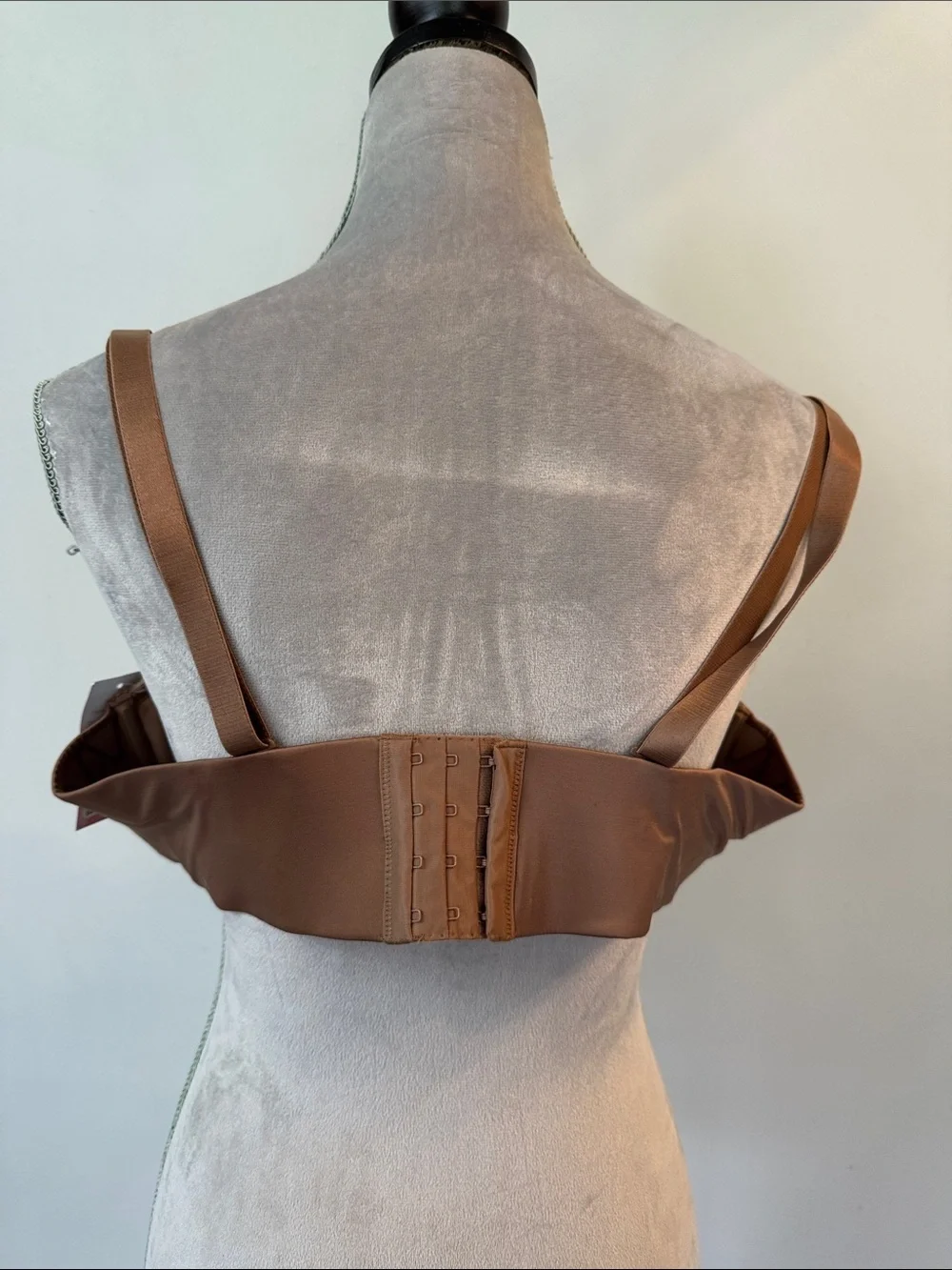 Cacique Smooth Molded Brown Strapless convertible Bra NEW 42D